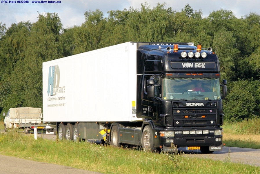 NL-Scania-164-L-480-schwarz-130808-06.jpg