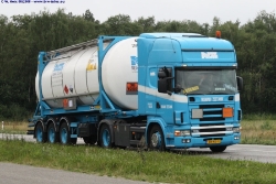 NL-Scania-114-L-380-Nijman-Zeetank-250808-01