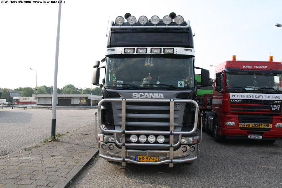 NL-Scania-R-500-schwarz-150508-02.jpg