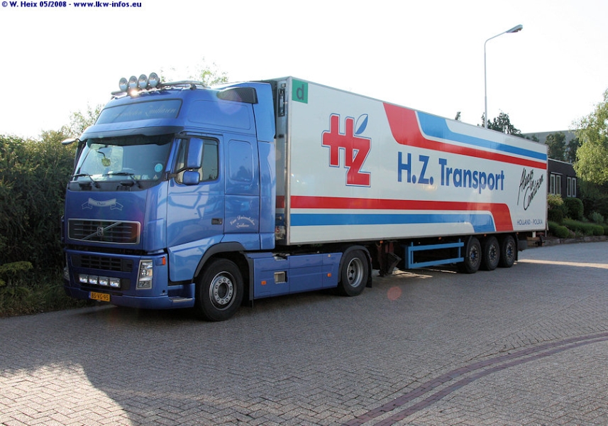 NL-Volvo-FH-480-blau-210508-01.jpg