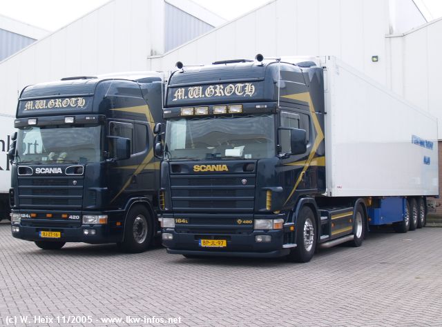 Scania-124-164-Groth-131105-03-NL.jpg