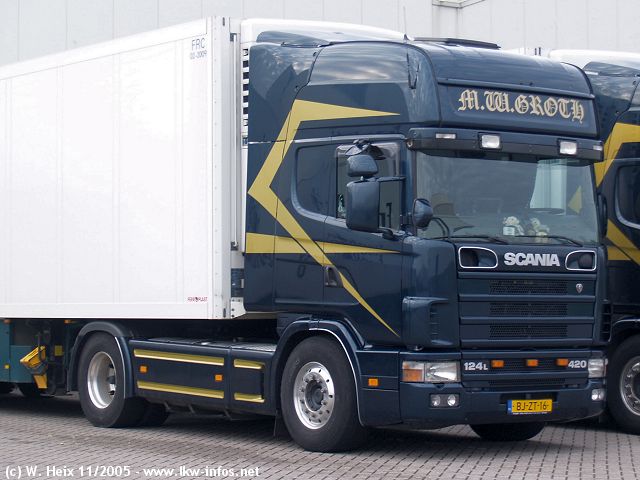 Scania-124-L-420-Groth-131105-03-NL.jpg
