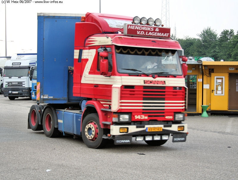 Scania-143-M-450-Hendriks-110607-03-NL.jpg