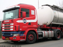 Scania-124-L-360-Dekker-261206-01-NL