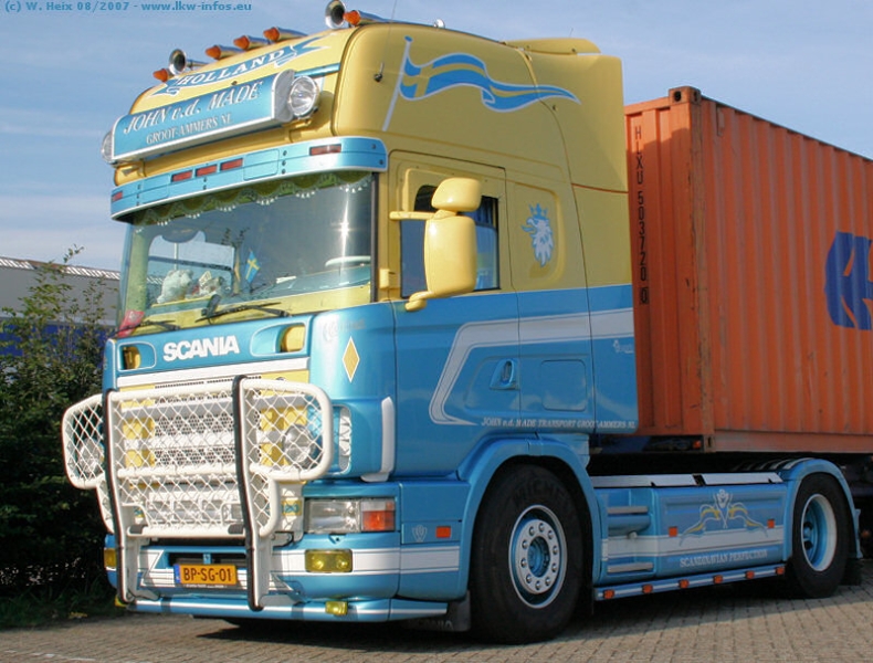 Scania-164-L-480-vdMade-210807-04-NL.jpg