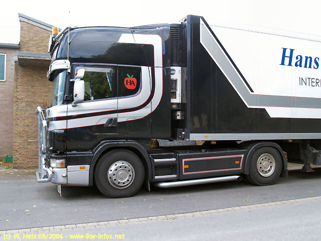 Scania-164-L-580-Appeldoorn-210506-01-NL.jpg
