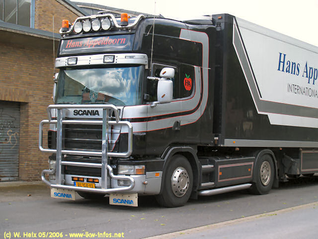 Scania-164-L-580-Appeldoorn-210506-02-NL.jpg