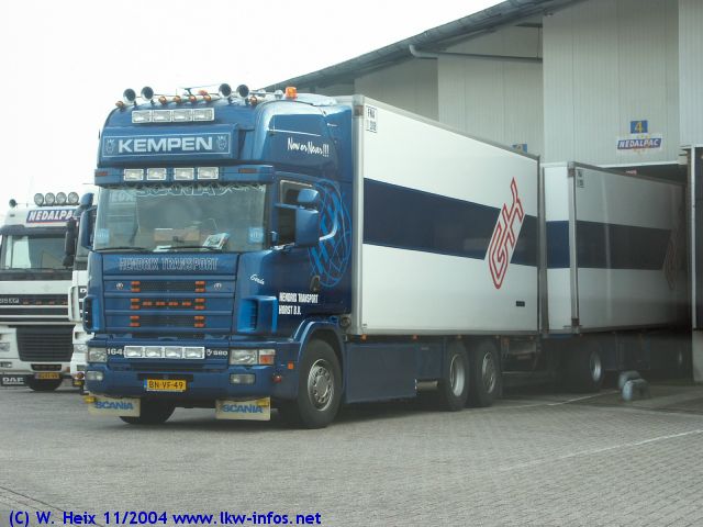 Scania-164-L-580-Hendrix-Kempen-071104-1.jpg