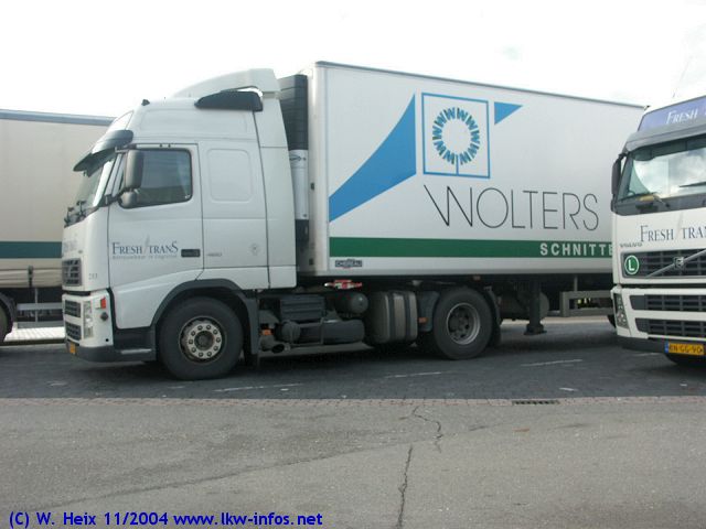 Volvo-FH12-420-Wolters-071104-1-NL.jpg