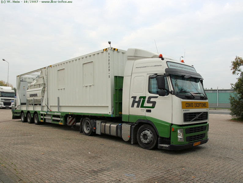 Volvo-FH-440-Heavy-Load-Service-161007-02-NL.jpg
