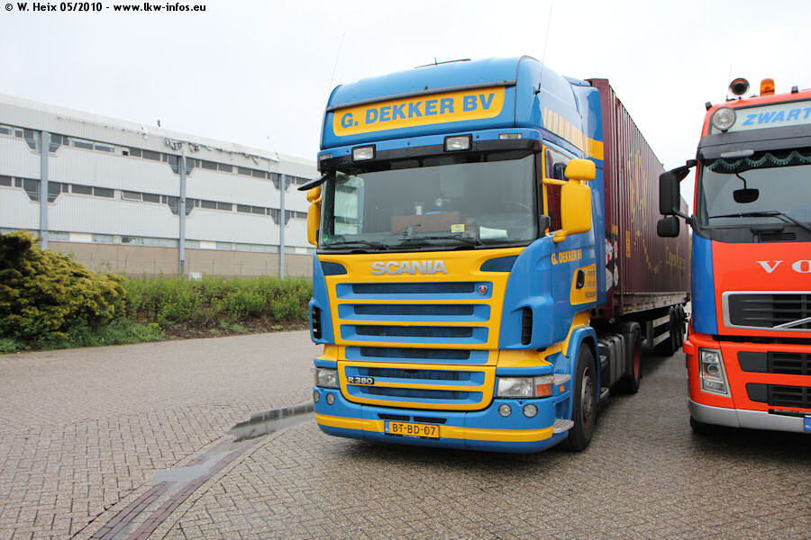 NL-Scania-R-380-Dekker-120510-01.jpg