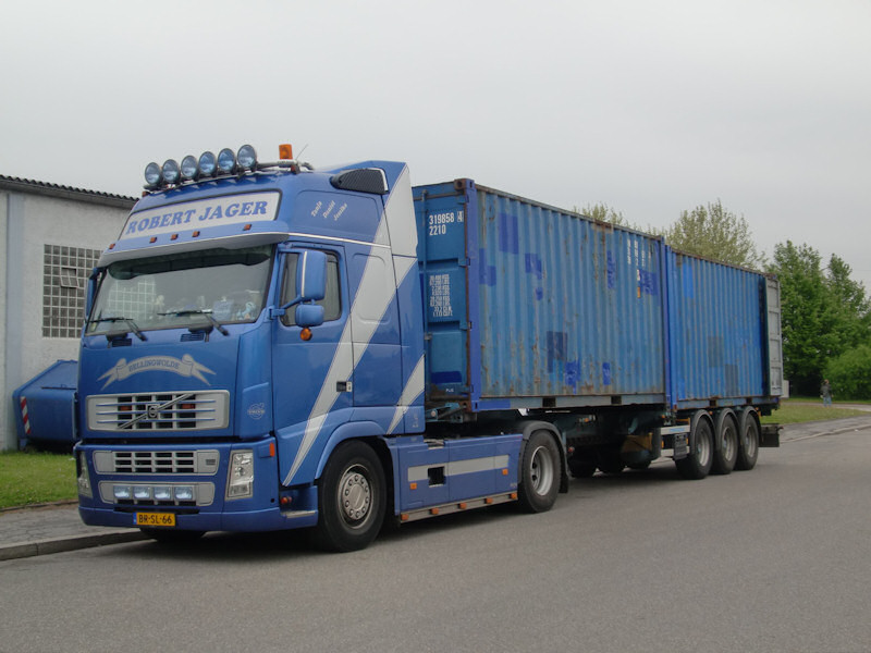 NL-Volvo-FH-Jager-DS-270610-01.jpg - Trucker Jack