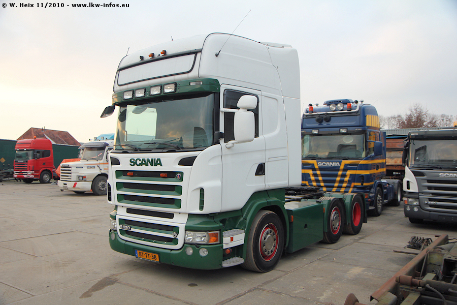 NL-Scania-R-620-ex-Soonius-281110-01.jpg