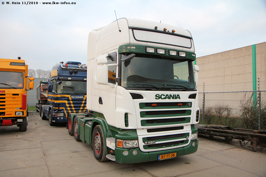 NL-Scania-R-620-ex-Soonius-281110-02.jpg
