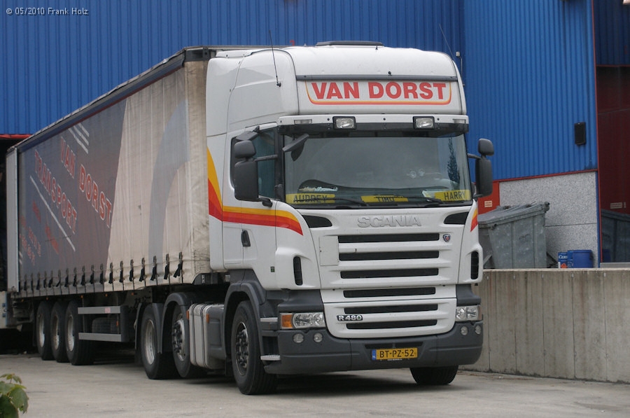 NL-Scania-R-480-van-Dorst-Holz-100810-01.jpg