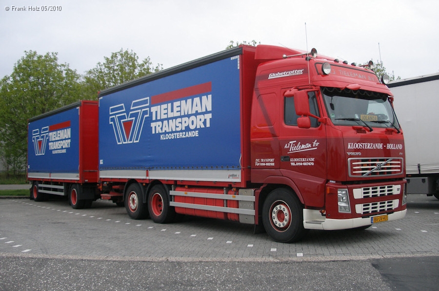 NL-Volvo-FH-Thieleman-Holz-100810-01.jpg