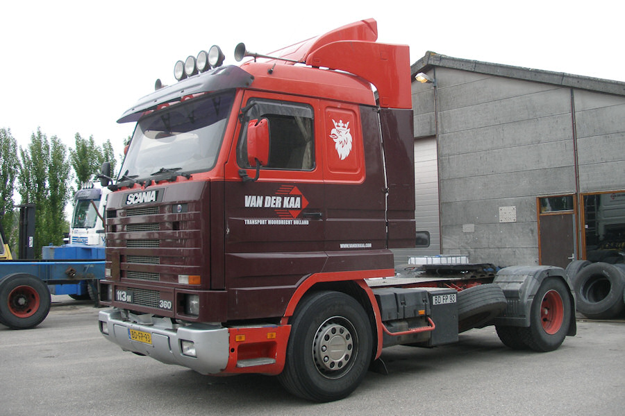 NL-Scania-113-M-360-van-der-Kaa-Holz-100810-01.jpg