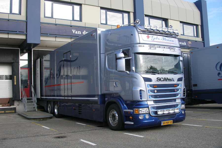 NL-Scania-R-II-Fleuren-Holz-100810-01.jpg