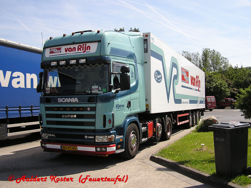 NL-Scania-164-L-480-van-Rijn-Koster-161210-01.jpg