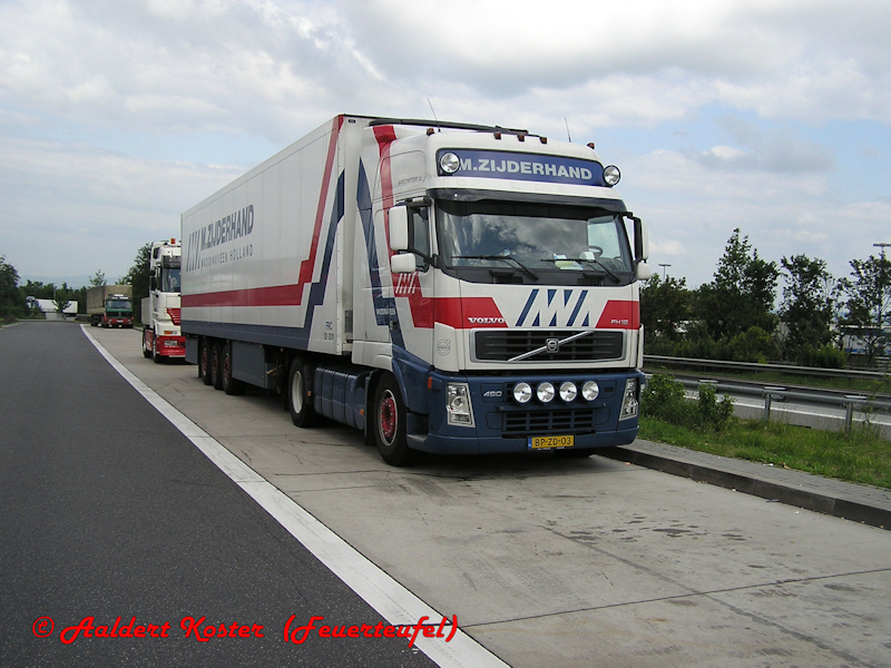 NL-Volvo-FH12-Zijderhand-Koster-141210-01.jpg