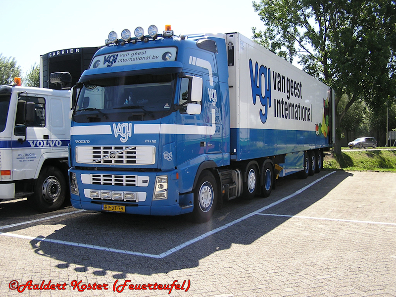 NL-Volvo-FH12.-460-van-Geest-Koster-151210-01.jpg