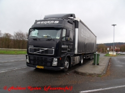 NL-Volvo-FH-Segers-Koster-141210-02