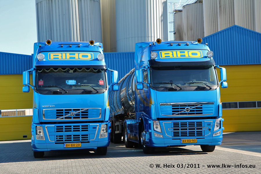 NL-Volvo-FH-II-RIHO-060311-04.jpg