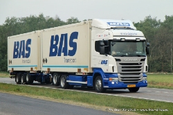 NL-Scania-R-II-400-BAS-100511-01