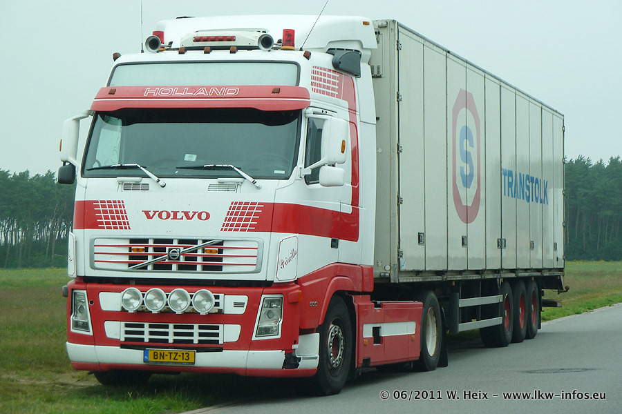 NL-Volvo-FH12-500-weiss-rot-260611-01.jpg