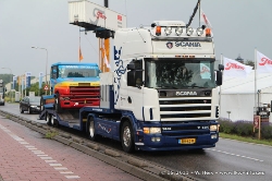 NL-Scania-144-L-blau-weiss-120611-03
