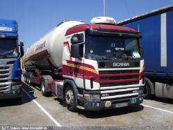 AUT-Scania-124-L-420-Werfring-Halasz-220710-01