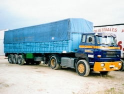 Barreiros-B-300-blau-Mateus-100406-03-ESP