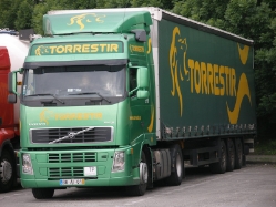 POR-Volvo-FH12-Torrestir-Holz-020608-02