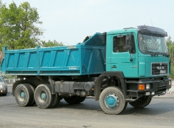 MAN-F90-27402-blau-Vorechovsky-210807-01-RO