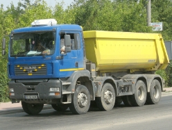MAN-TGA-35380-M-D20-blau-Vorechovsky-210807-01-RO