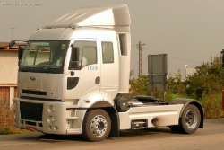 RO-Ford-Cargo-1835-silber-Vorechovsky-131008-01