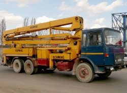 RO-Roman-Diesel-blau-Vorechovsky-160308-01