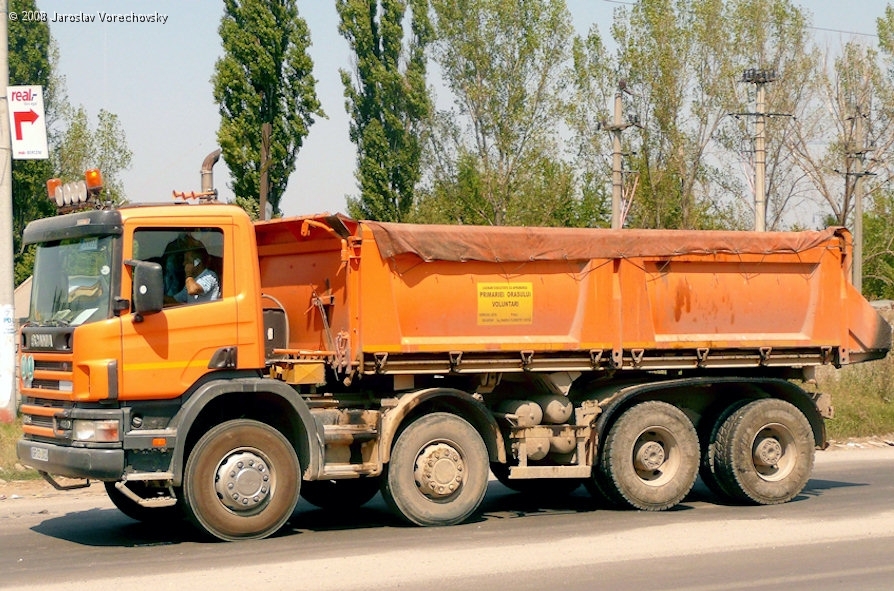 RO-Scania-124-C-420-orange-Vorechovsky-150908-01.jpg