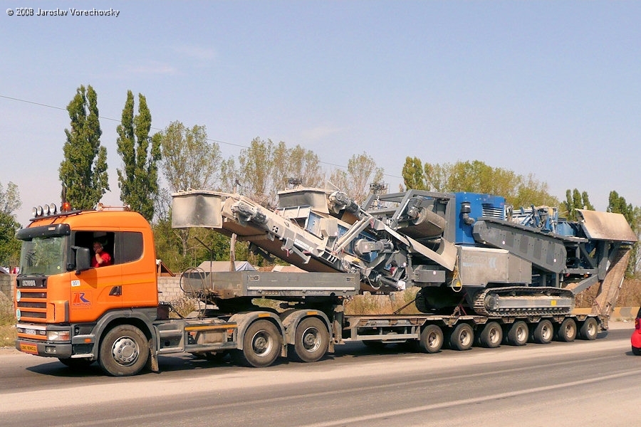 RO-Scania-124-G-420-orange-Vorechovsky-150908-02.jpg