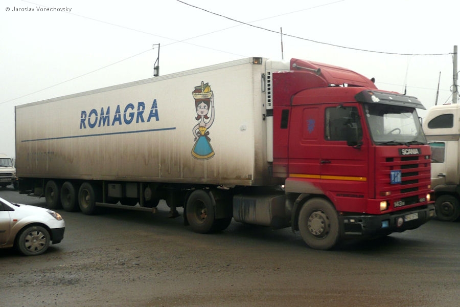 RO-Scania-143-M-420-rot-Vorechovsky-160109-01.jpg