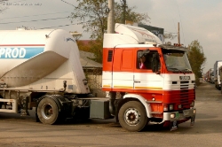 RO-Scania-113-M-320-rot-Vorechovsky-291008-01