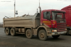 RO-Scania-124-C-360-rot-Vorechovsky-160109-01