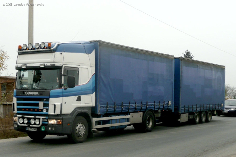 RO-Scania-144-L-530-weiss-Vorechovsky-181108-01.jpg
