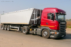 RO-Scania-R-420-rot-Vorechovsky-131008-01