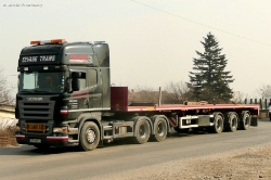 RO-Scania-R-580-schwarz-Vorechovsky-150309-01