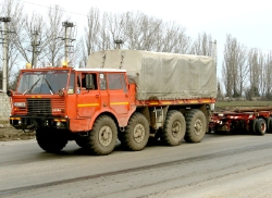 RO-Tatra-orange-Vorechovsky-010308-01