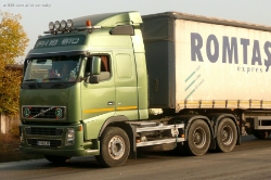 RO-Volvo-FH16-610-gruen-Vorechovsky-181108-02