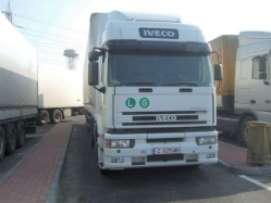 Iveco-EuroTech-weiss-Fustinoni-010706-02-RO
