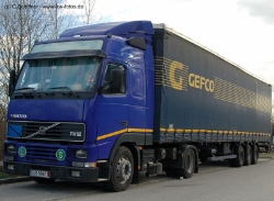 Volvo-FH12-Gefco-Schiffner-231207-01-RO