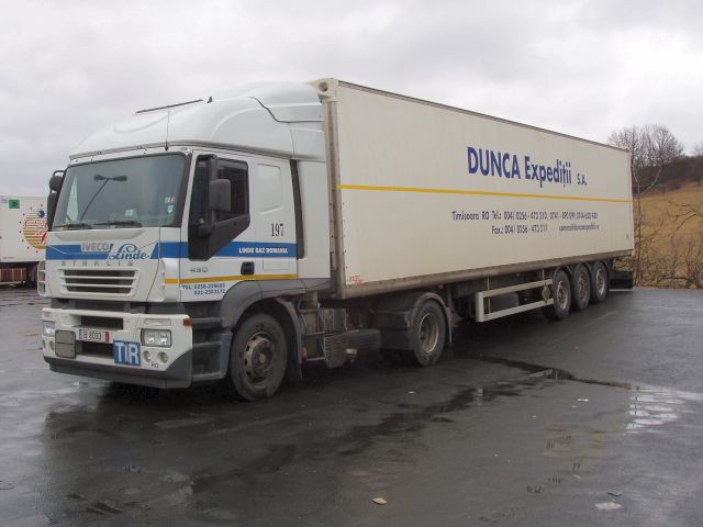 Iveco-Stralis-AT-440S43-Dunca-Holz-200406-01-RO.jpg